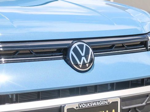 New 2025 Volkswagen Taos S FWD image 5