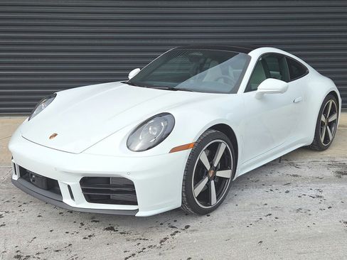 New 2026 Porsche 911 Carrera image 1