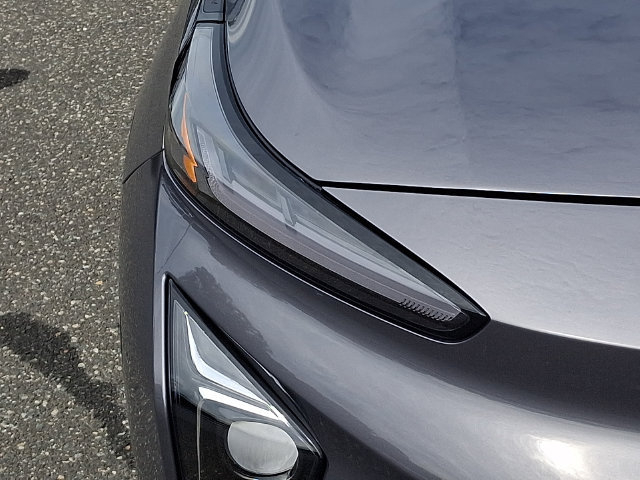 Used 2023 Chevrolet Bolt EUV Premier FWD image 27