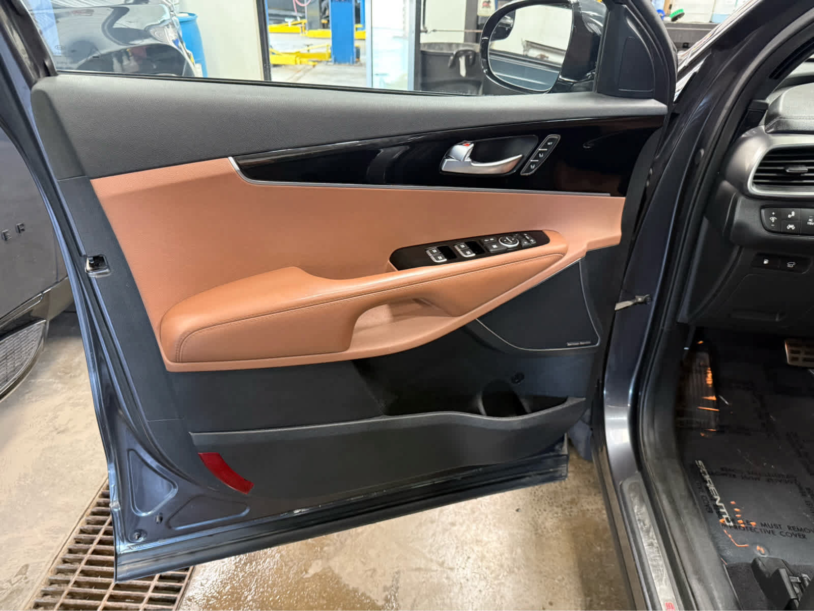 Used 2019 Kia Sorento SX AWD/4WD image 21