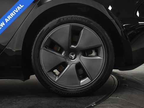 Used 2022 Tesla Model 3 image 30