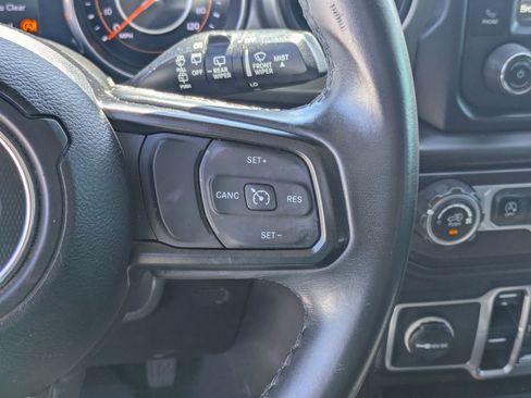 Used 2018 Jeep Wrangler Unlimited Sport S AWD/4WD image 20
