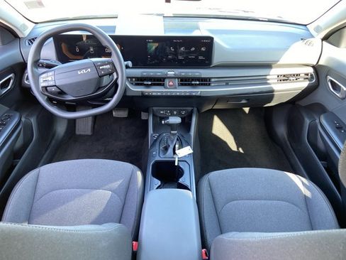 Used 2025 Kia K4 FWD image 50
