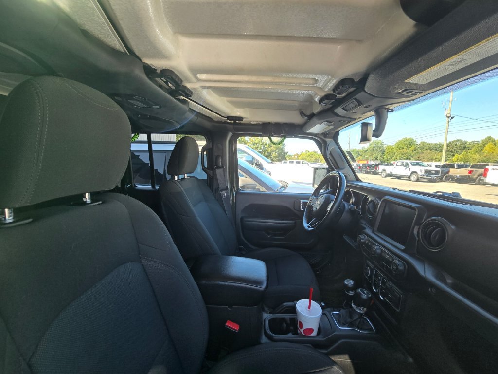 Used 2022 Jeep Gladiator Sport AWD/4WD image 4