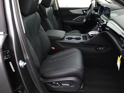 Used 2026 Acura MDX SH-AWD image 15