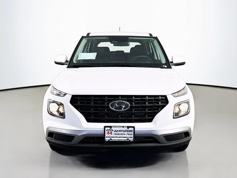 New 2026 Hyundai Venue SE image 11