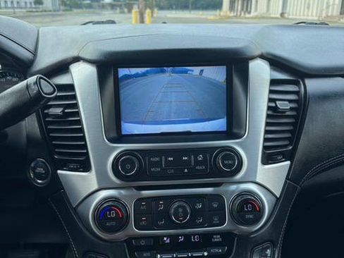 Used 2018 GMC Yukon XL SLT image 35