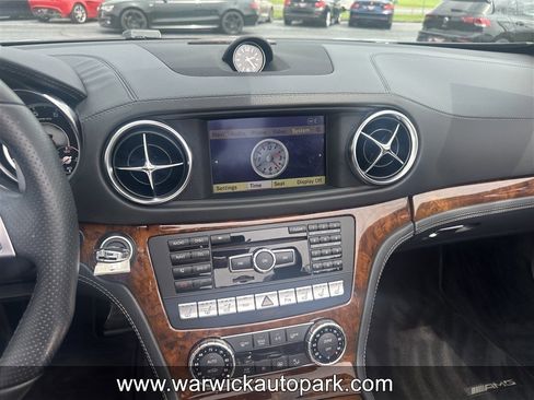 Used 2013 Mercedes-Benz SL 63 AMG image 6