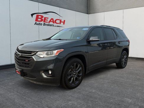 Used 2019 Chevrolet Traverse RS FWD image 1