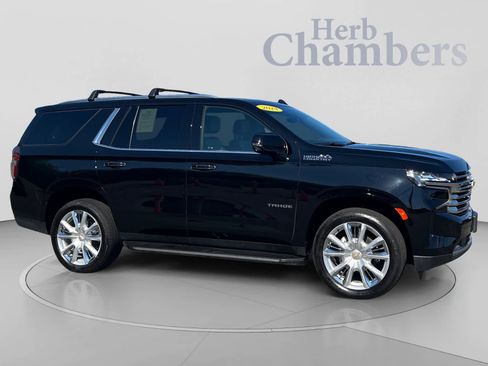 Used 2024 Chevrolet Tahoe High Country AWD/4WD image 5
