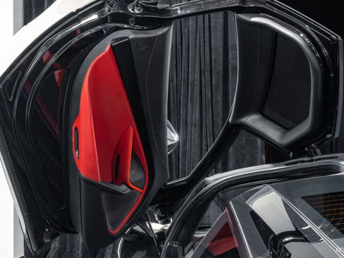 Used 2018 McLaren 720S Performance image 21