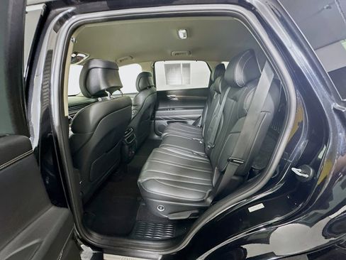 Used 2024 Genesis GV80 2.5T image 26