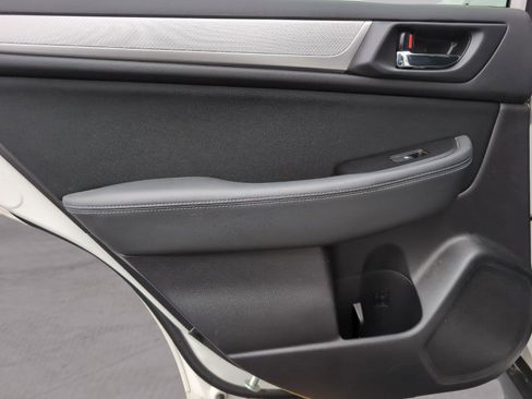 Used 2016 Subaru Outback 2.5i Premium image 30