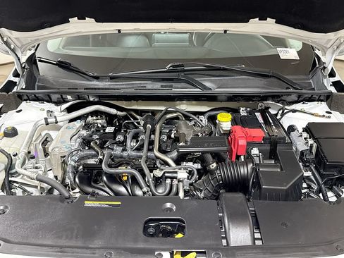 Used 2024 Nissan Sentra SR w/ SR Premium Package FWD image 28