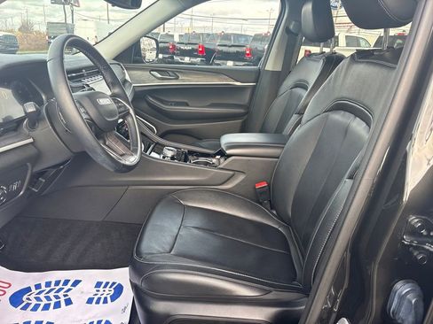 Certified 2021 Jeep Grand Cherokee L Limited image 11