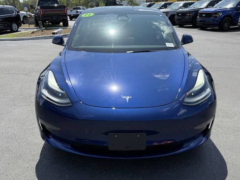 Used 2021 Tesla Model 3 Standard Range RWD image 8