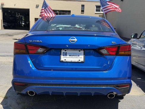 Used 2025 Nissan Altima 2.5 SL FWD image 36