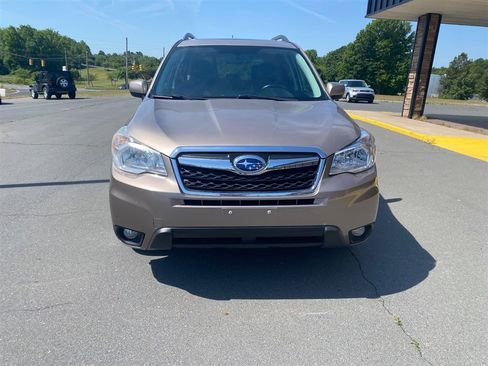 Used 2014 Subaru Forester 2.5i Limited w/ Popular Package #1 AWD/4WD image 2