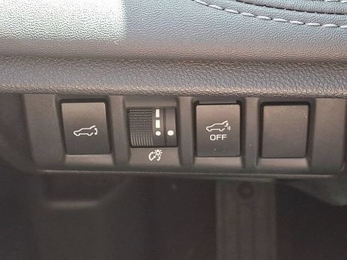 Used 2020 Subaru Outback Limited w/ Popular Package #2 AWD/4WD image 25
