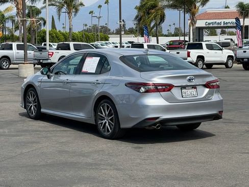 Used 2024 Toyota Camry XLE w/ Navigation Package FWD image 8
