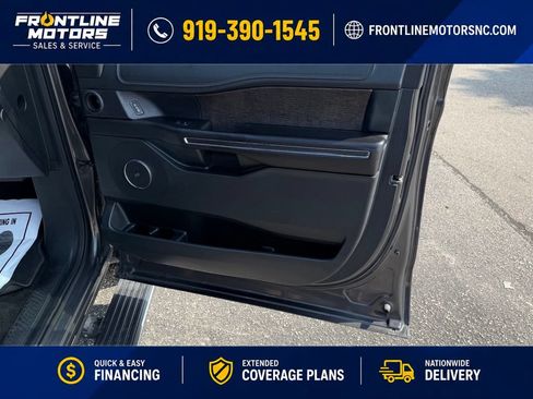 Used 2018 Ford Expedition Limited w/ Equipment Group 302A AWD/4WD image 10