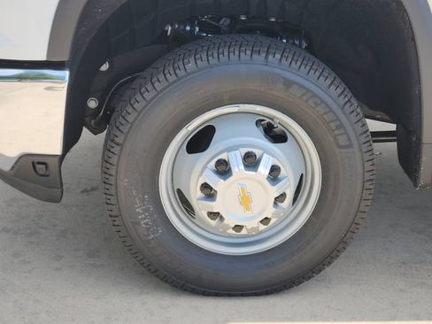 New 2026 Chevrolet Silverado 3500 W/T w/ WT Convenience Package AWD/4WD image 17