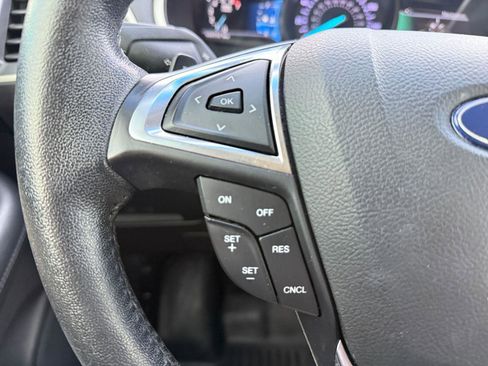 Used 2018 Ford Edge SEL w/ Equipment Group 201A image 20