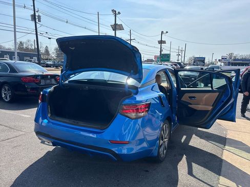 Used 2020 Nissan Sentra SV w/ SV Premium Package image 19