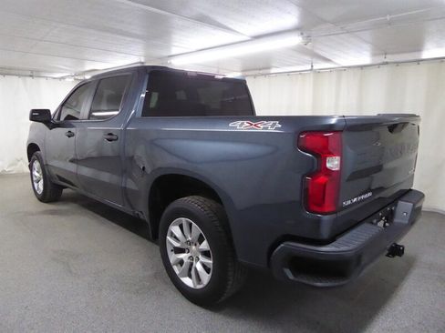 Used 2021 Chevrolet Silverado 1500 Custom image 4