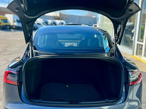 Used 2023 Tesla Model 3 Standard Range image 8