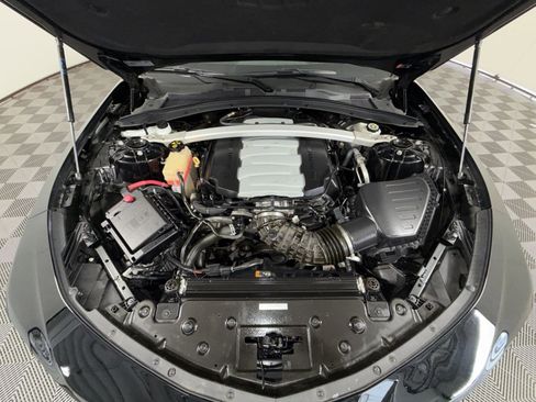 Used 2020 Chevrolet Camaro LT image 27