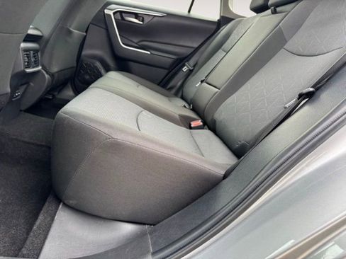Certified 2025 Toyota RAV4 XLE AWD/4WD image 10