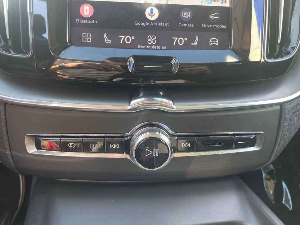 Certified 2024 Volvo XC60 B5 Core w/ Protection Package Premier AWD/4WD image 26