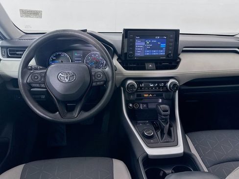 Used 2021 Toyota RAV4 XLE w/ Convenience Package AWD/4WD image 21