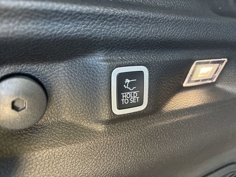 New 2026 Jeep Grand Cherokee L Limited w/ Limited Altitude Package image 19