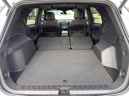 Used 2023 Chevrolet Equinox RS w/ RS Leather Package image 48