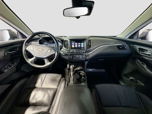 Used 2019 Chevrolet Impala Premier w/ Premier Confidence Package FWD image 12