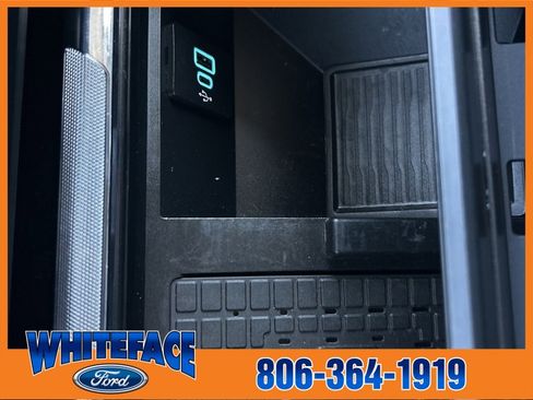 Used 2023 Ford F350 Lariat w/ Lariat Ultimate Package image 27