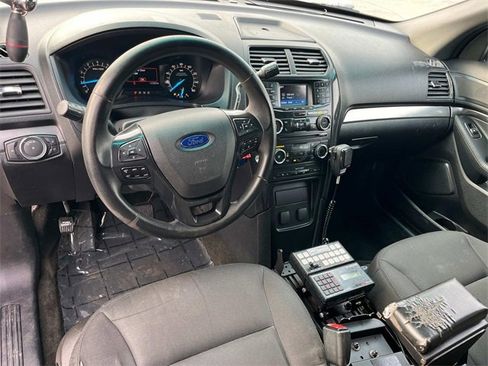 Used 2016 Ford Explorer 4WD Police Interceptor image 4