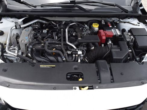 Used 2024 Nissan Sentra SV FWD image 19