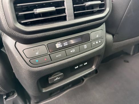 Used 2025 Honda Ridgeline Black Edition image 19