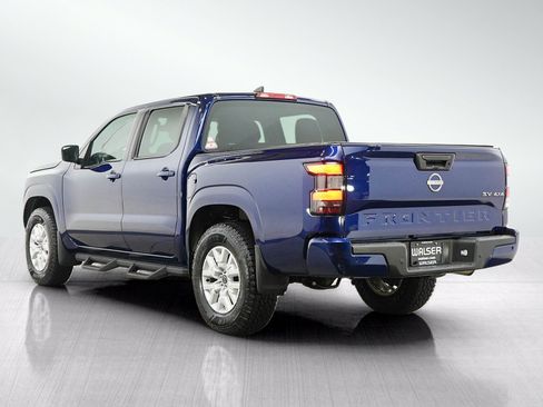 Used 2022 Nissan Frontier SV w/ Technology Package AWD/4WD image 3