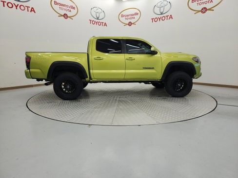 Used 2022 Toyota Tacoma TRD Pro image 3