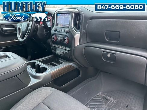 Used 2022 Chevrolet Silverado 1500 LT Trail Boss w/ Convenience Package II image 25