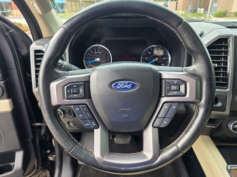 Used 2021 Ford Expedition Platinum image 23