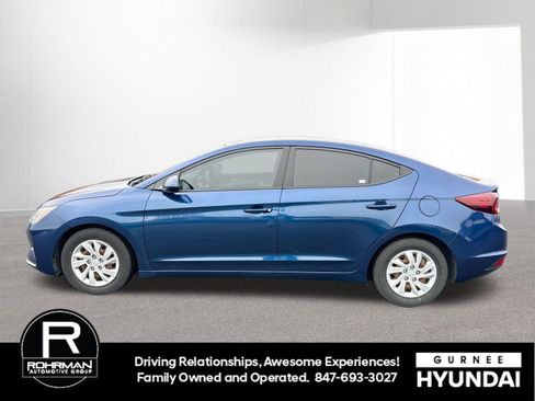 Used 2019 Hyundai Elantra SE image 5