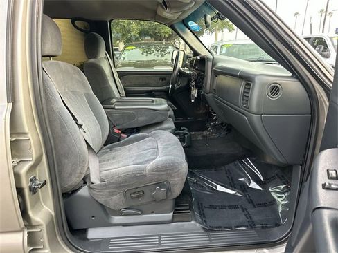 Used 2002 Chevrolet Silverado 3500 LS w/ Electrical Convenience Pkg image 22