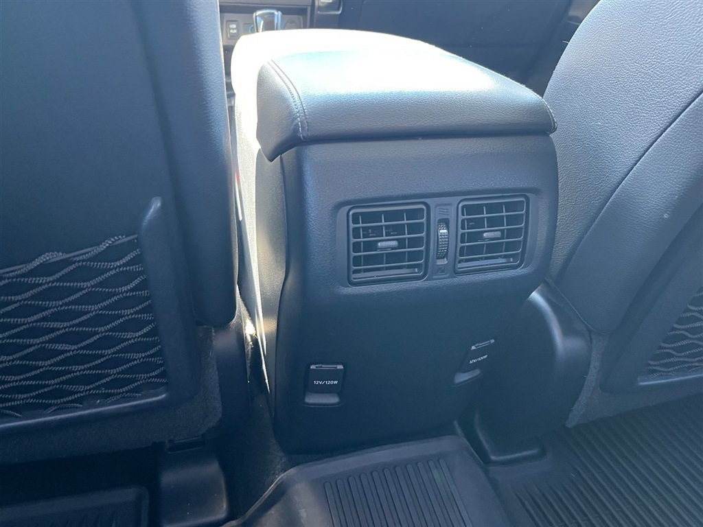 Used 2019 Toyota 4Runner Limited AWD/4WD image 11