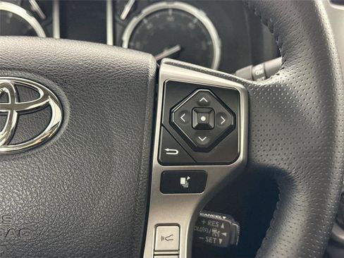 Certified 2022 Toyota 4Runner Limited RWD image 20
