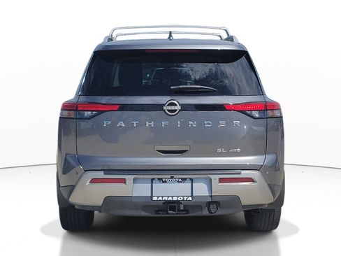 Used 2023 Nissan Pathfinder SL w/ SL Premium Package AWD/4WD image 5